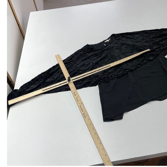 Mystree Top Womens Small Black Velvet Floral Tiered Open Sleeve Blouse‎ - Picture 8 of 8